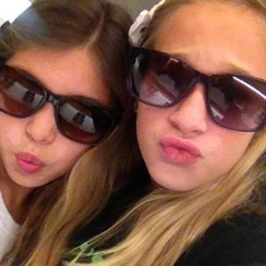 Meet your Posher, Lauryn